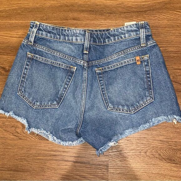 NEW JOE’S JEANS High Waisted Cut Off Shorts - Picture 2 of 4